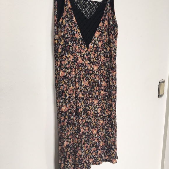 Floral Mini Dress - Picture 6 of 6